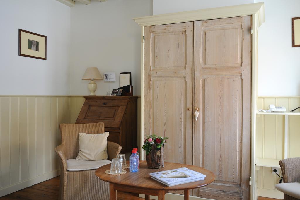 B&B Number 11 Exclusive Guesthouse Μπριζ Εξωτερικό φωτογραφία